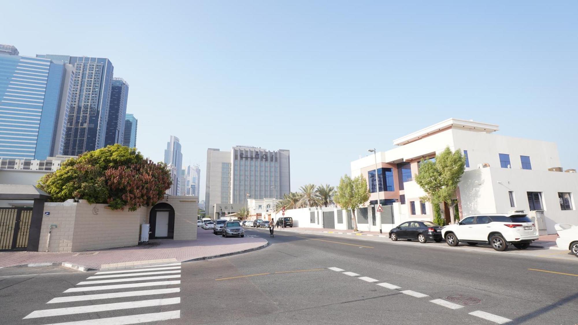 Boutique-Trade Center Bed and Breakfast Dubai Exteriör bild