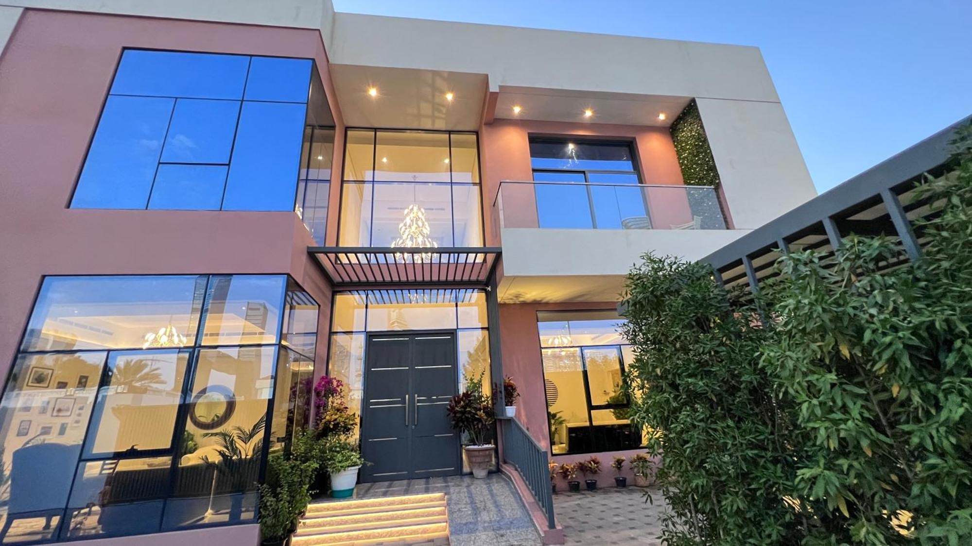 Boutique-Trade Center Bed and Breakfast Dubai Exteriör bild