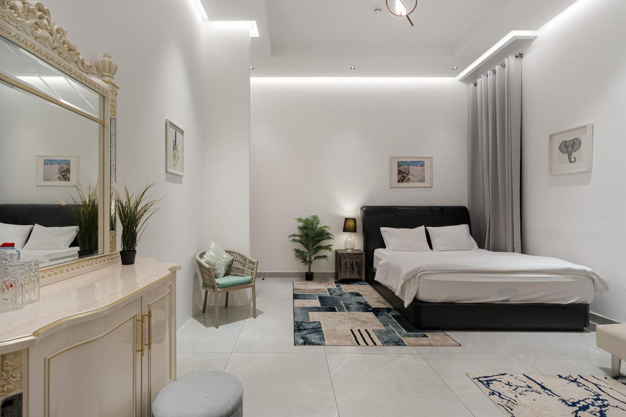Boutique-Trade Center Bed and Breakfast Dubai Exteriör bild